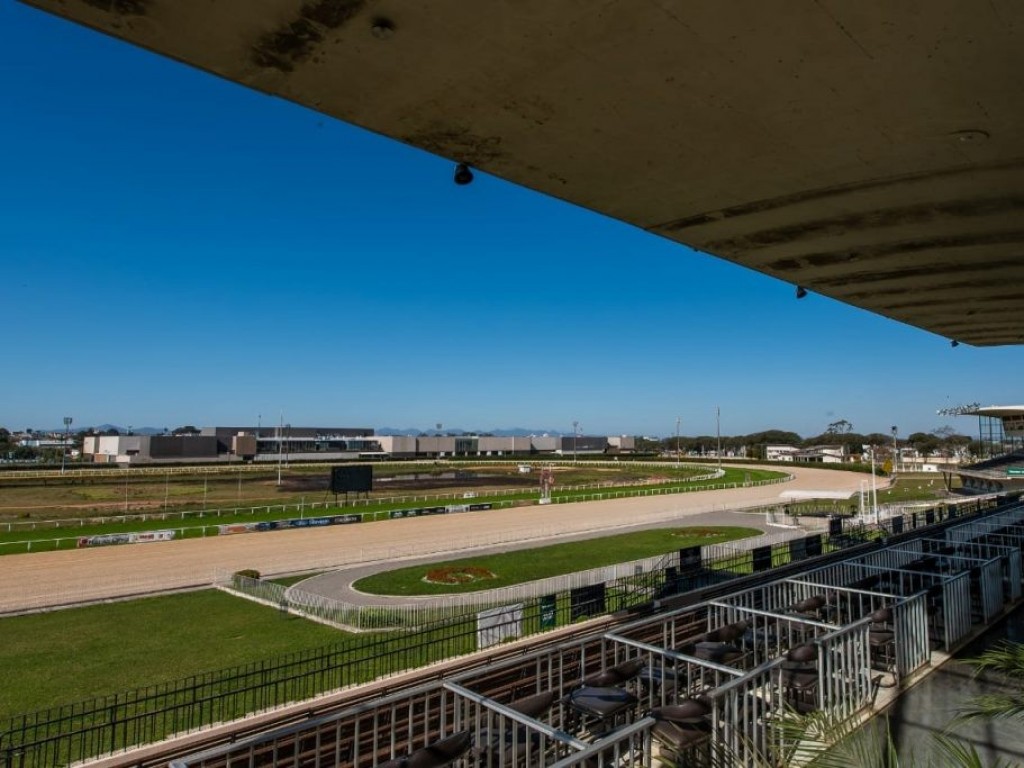 Foto: De volta à pista de areia, Grande Prêmio Paraná (G3) pagará R$ 100 mil ao seu vencedor