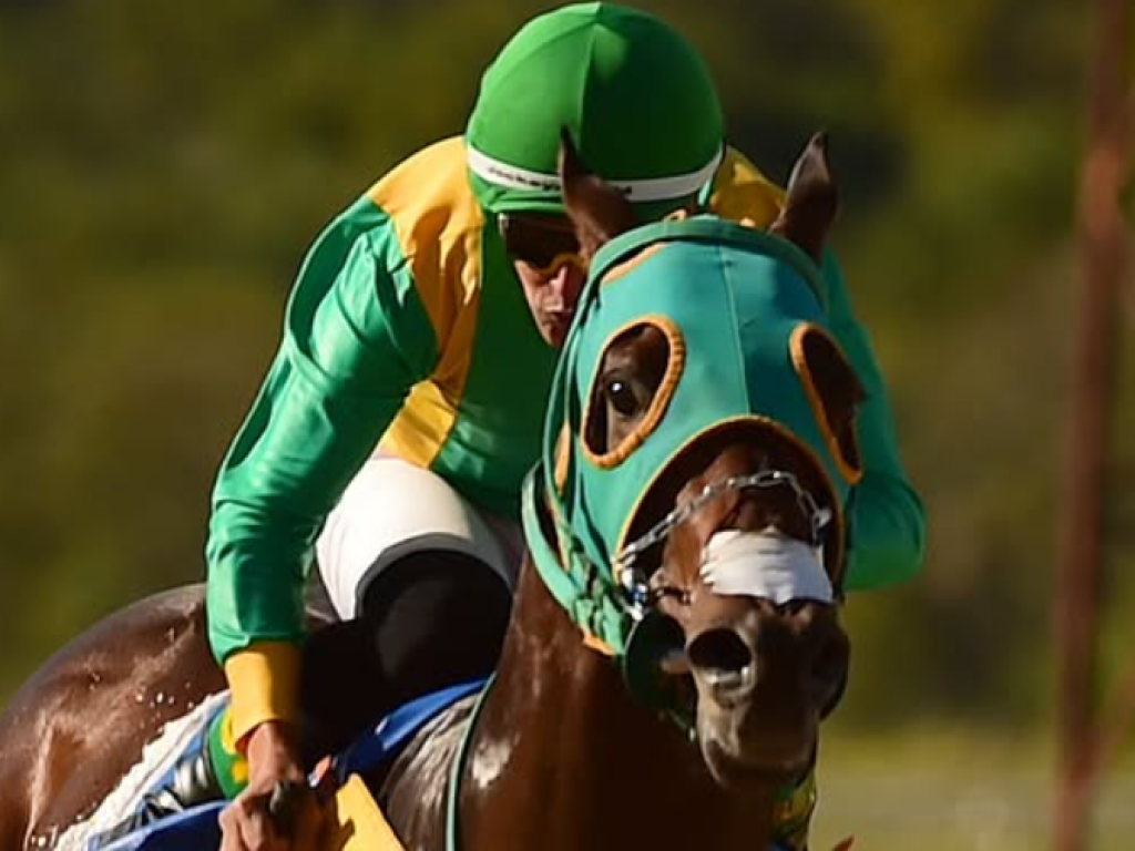 Foto: Cristal: Osco vence o Clássico Santos Dumont