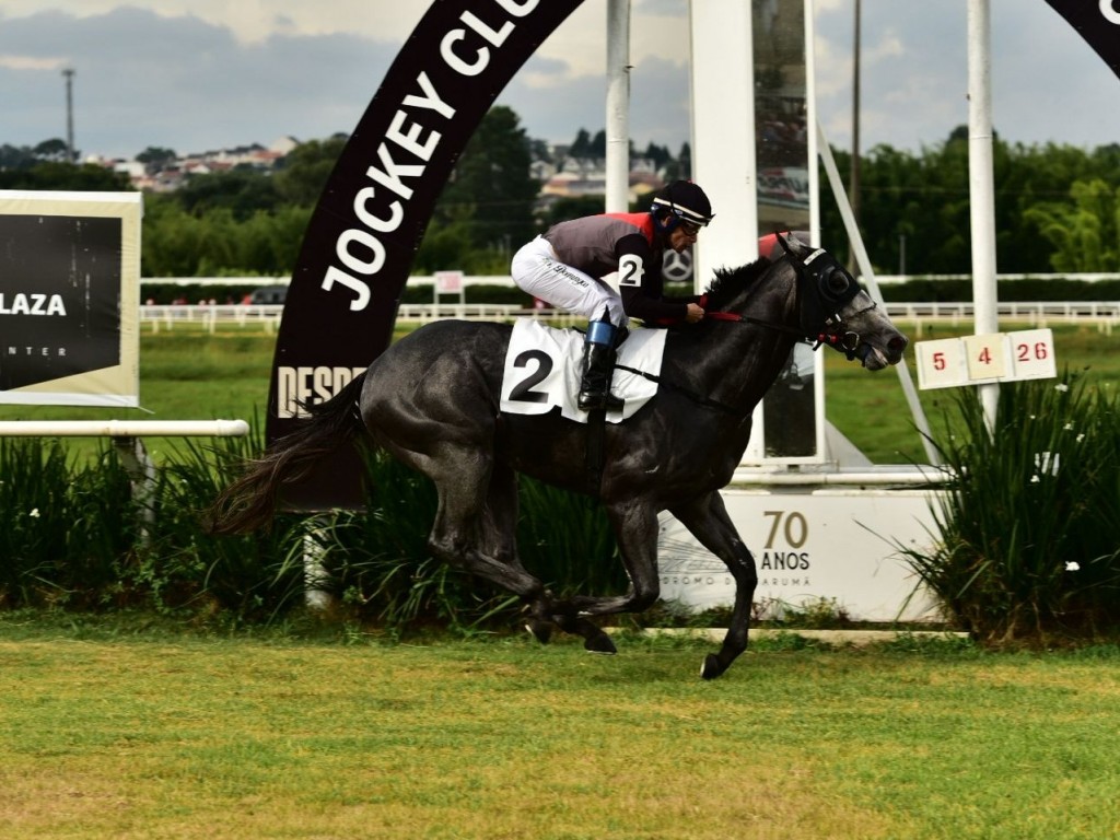 Foto: Twist do Iguassu larga e acaba na Copa Paran&aacute; de Outono