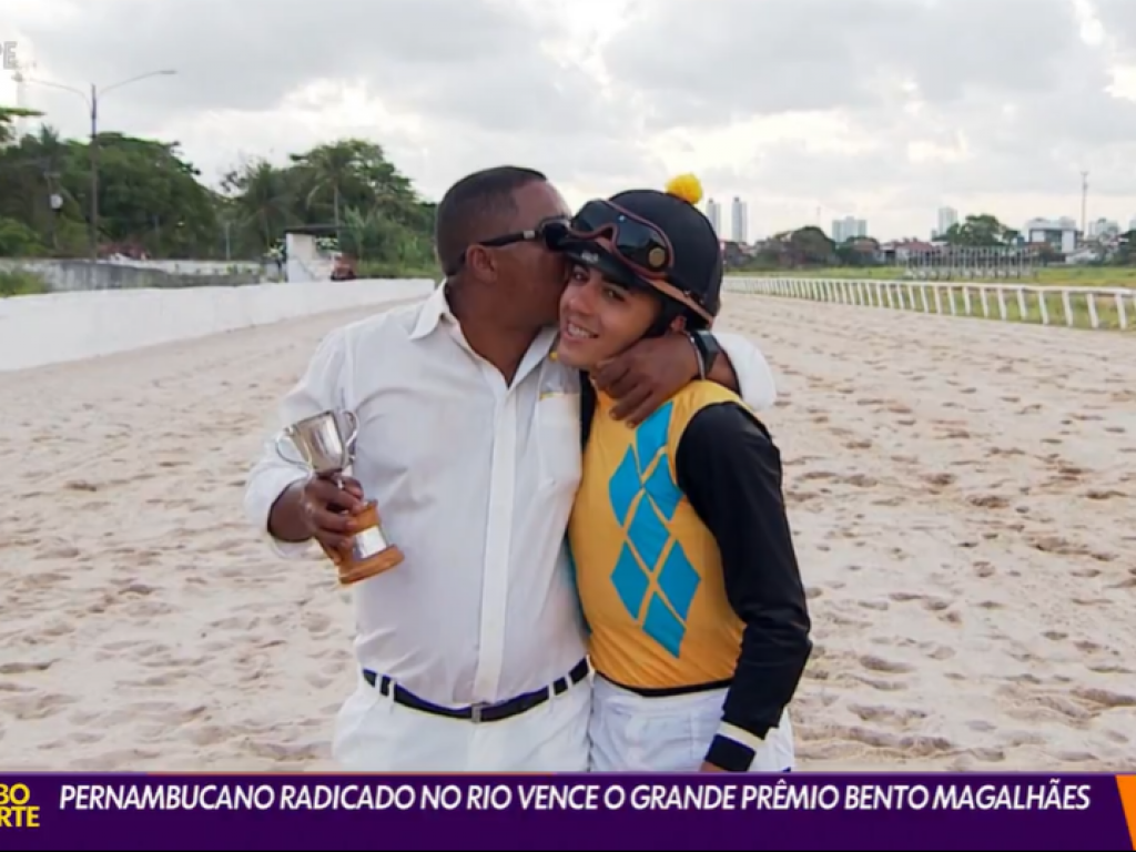 Foto: Globo Esporte exibe matéria especial com Leandro Henrique e seu pai Adriano, nas festividades do "Bento"