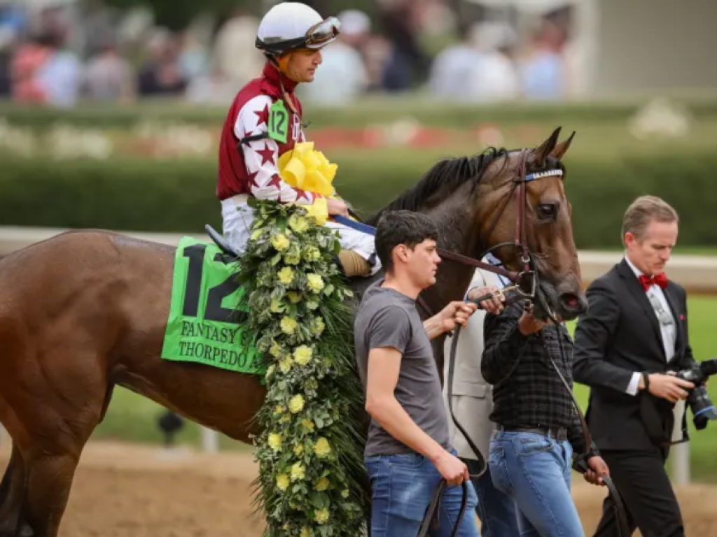 Foto: Eclipse Awards: Thorpedo Anna desbanca os "meninos" e é aclamada "Animal do Ano"