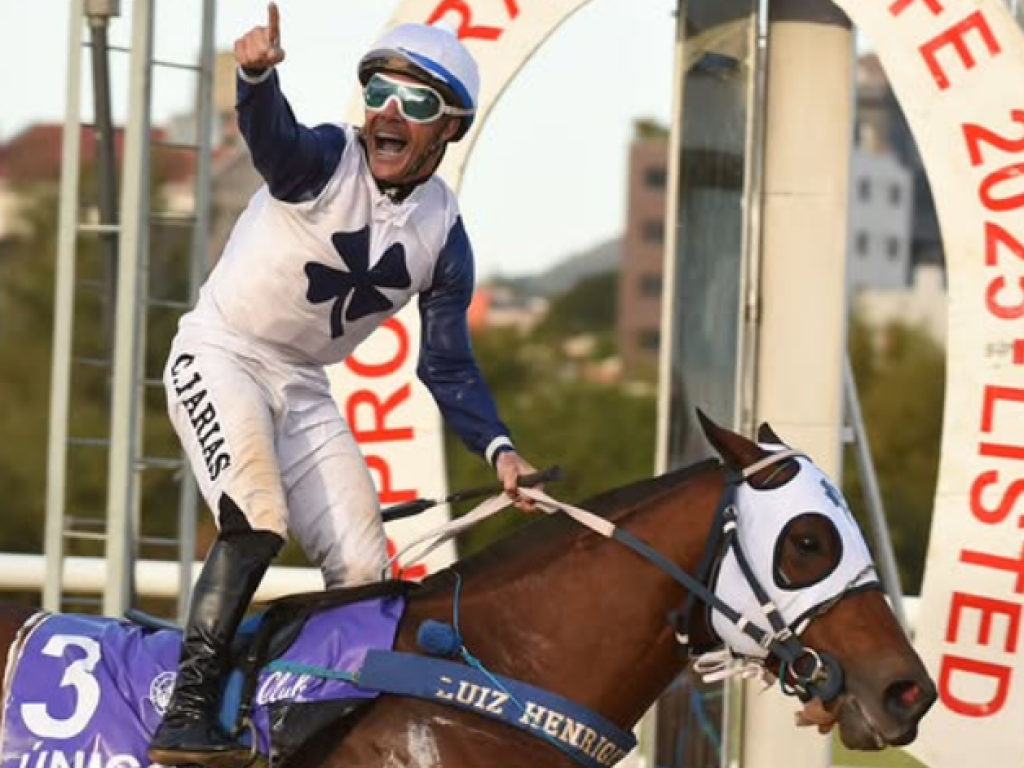 Foto: No Cristal, a festa do Grande Prêmio Bento Gonçalves pede passagem