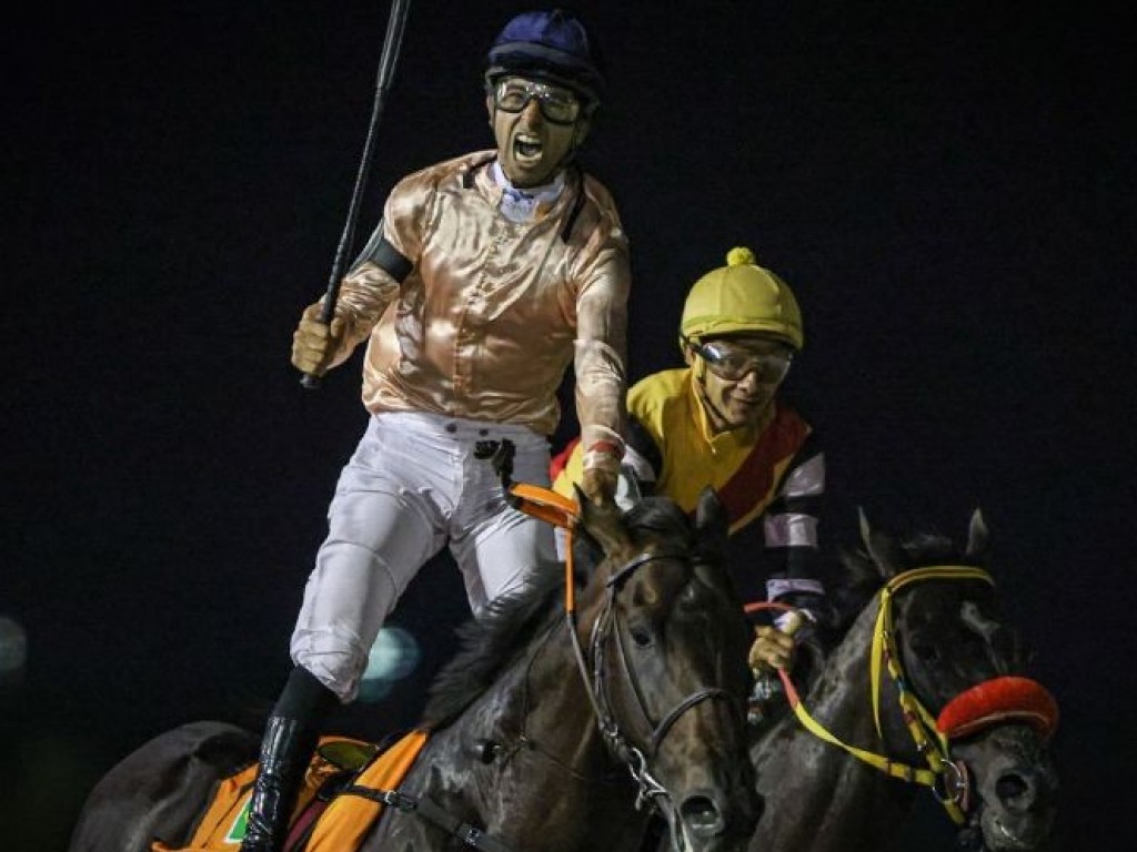 Foto: Native Extreme, com Jo&atilde;o Moreira "up", brilha no GP Jos&eacute; Pedro Ram&iacute;rez (G1)