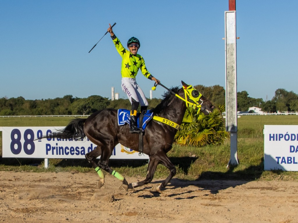 Foto: Haragano Corunilha brilha no Grande Pr&ecirc;mio Princesa do Sul